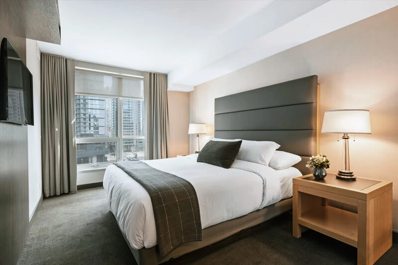 Deluxe Single Bedroom Family Suite